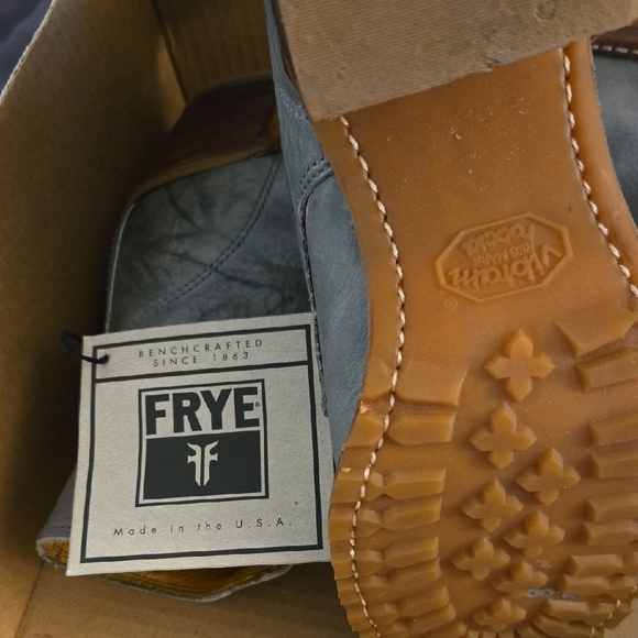 Frye Women's Lace Up Gray Leather Boots - Picture 3 of 4